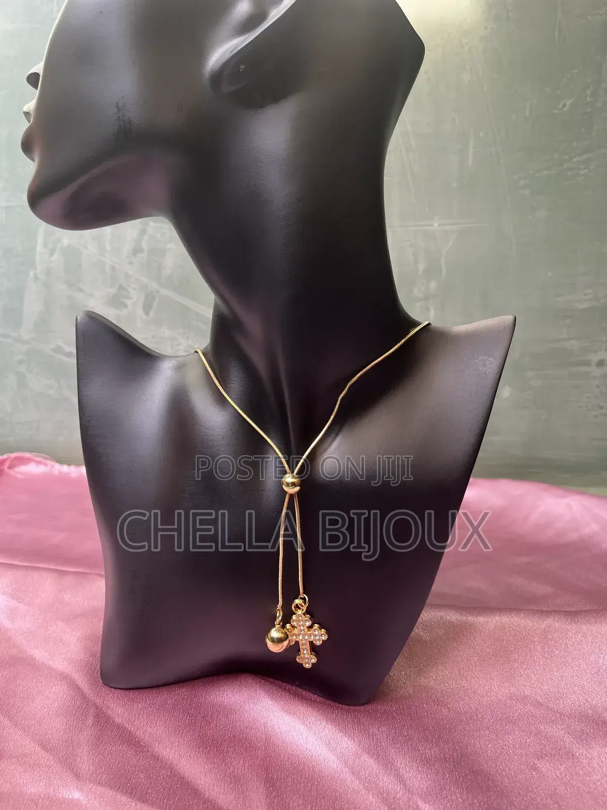 Ladies Necklaces