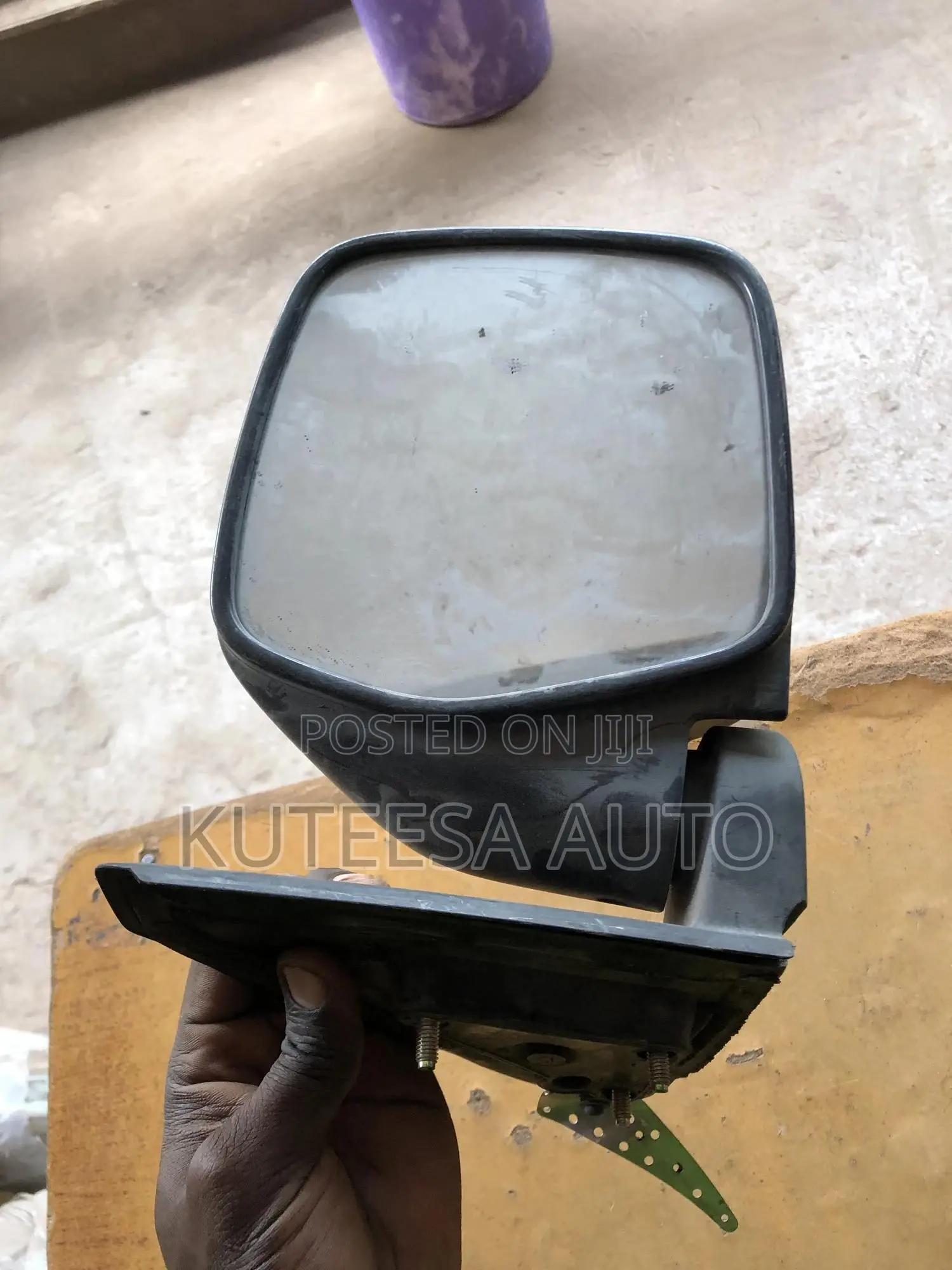 Noah 1999 Side Mirror (Manual)