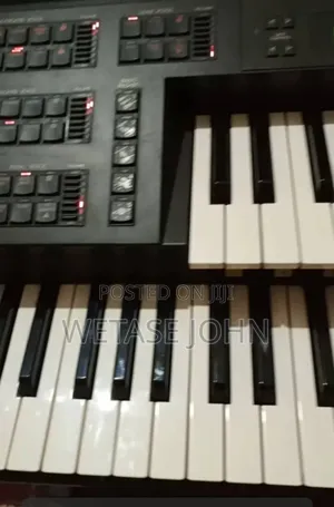 Photo - Yamaha Electrode El-50 Organ
