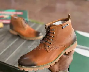Original Fendi Boots