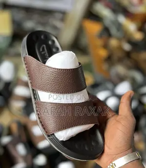 Men’S Classic Brown Rough Leather Clarks Sandals