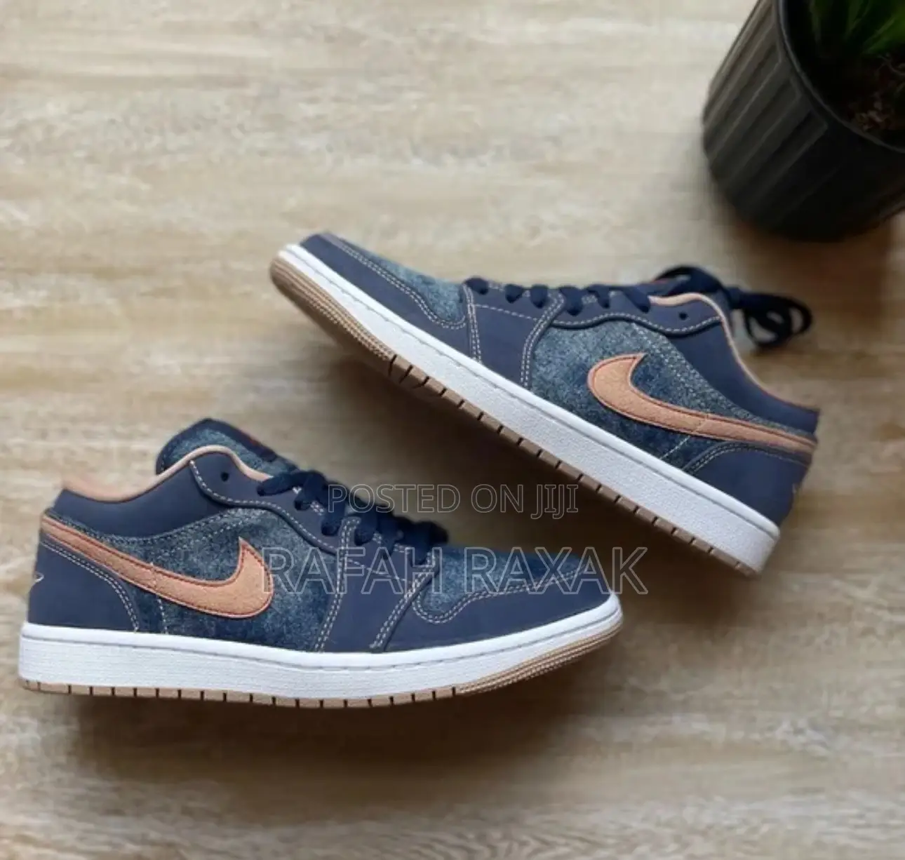 Original Nike Air Jordan Low Se “Denim” Sneakers