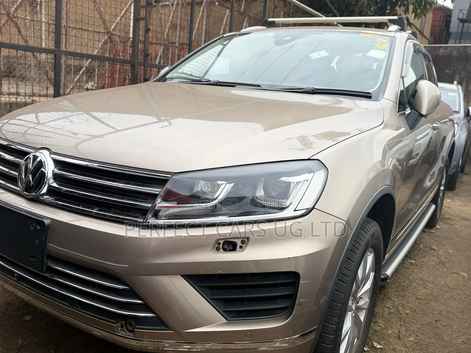 Volkswagen Touareg 2017 Beige