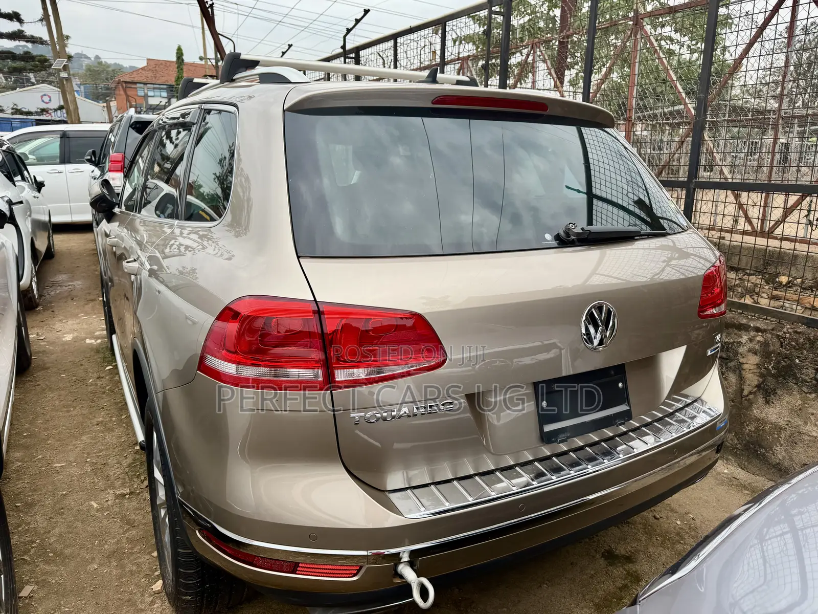 Volkswagen Touareg 2017 Beige
