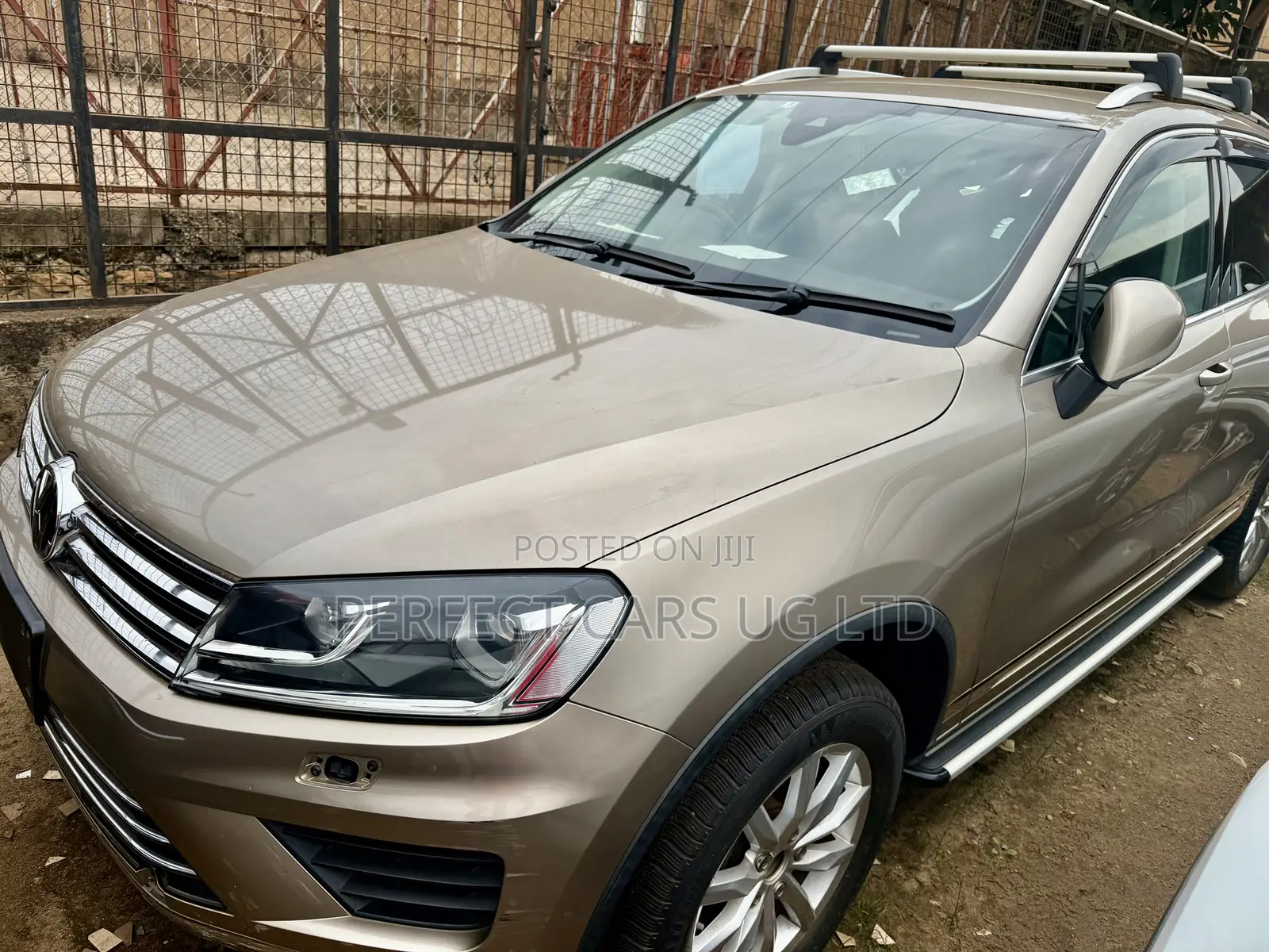 Volkswagen Touareg 2017 Beige
