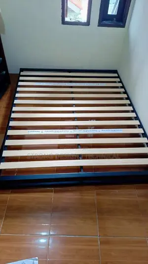 5 X 6 Queen Size Low Bed 6” Off The Floor