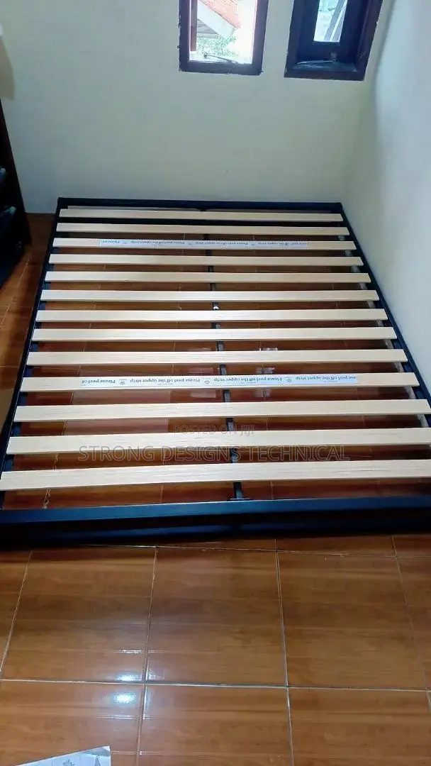 5 X 6 Queen Size Low Bed 6” Off The Floor