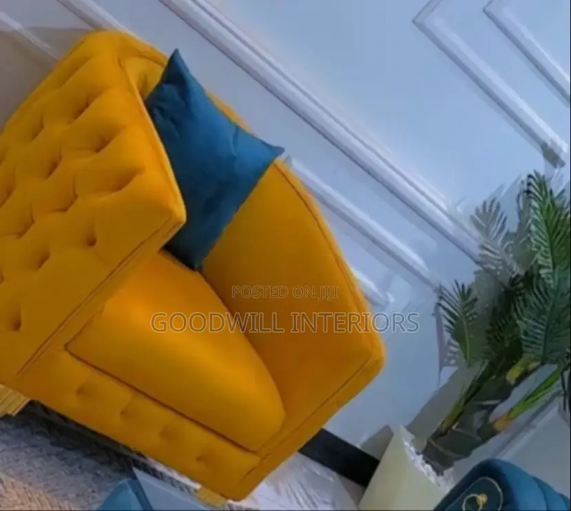 Mastered Yellow Single Sofa