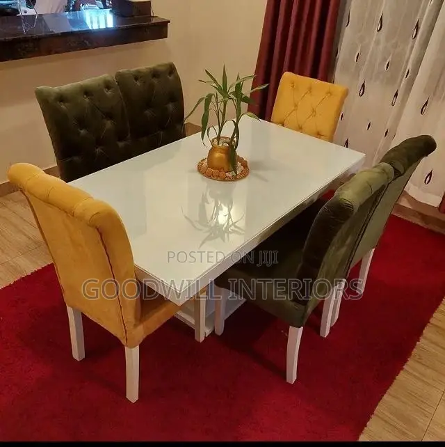 White Top Six Seats Dinning Table