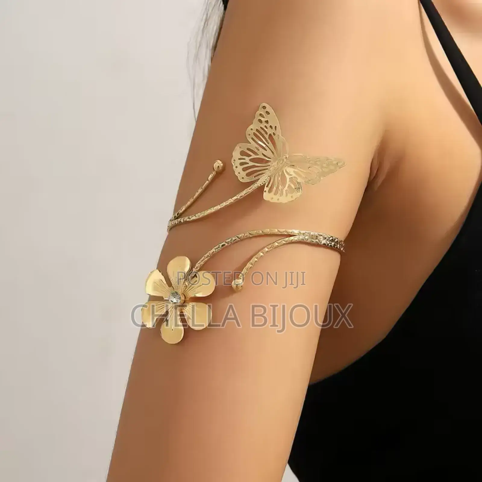 Ladies' Arm Cuff