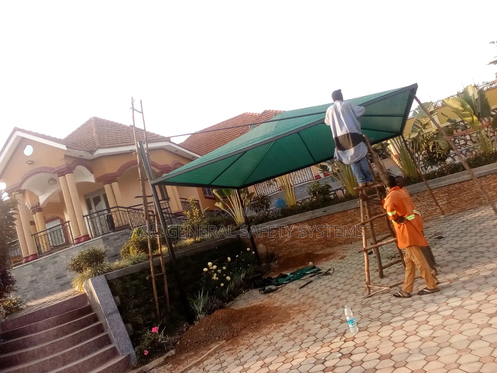 3 Cars Shade Parking Canopy Water and Sun 100%