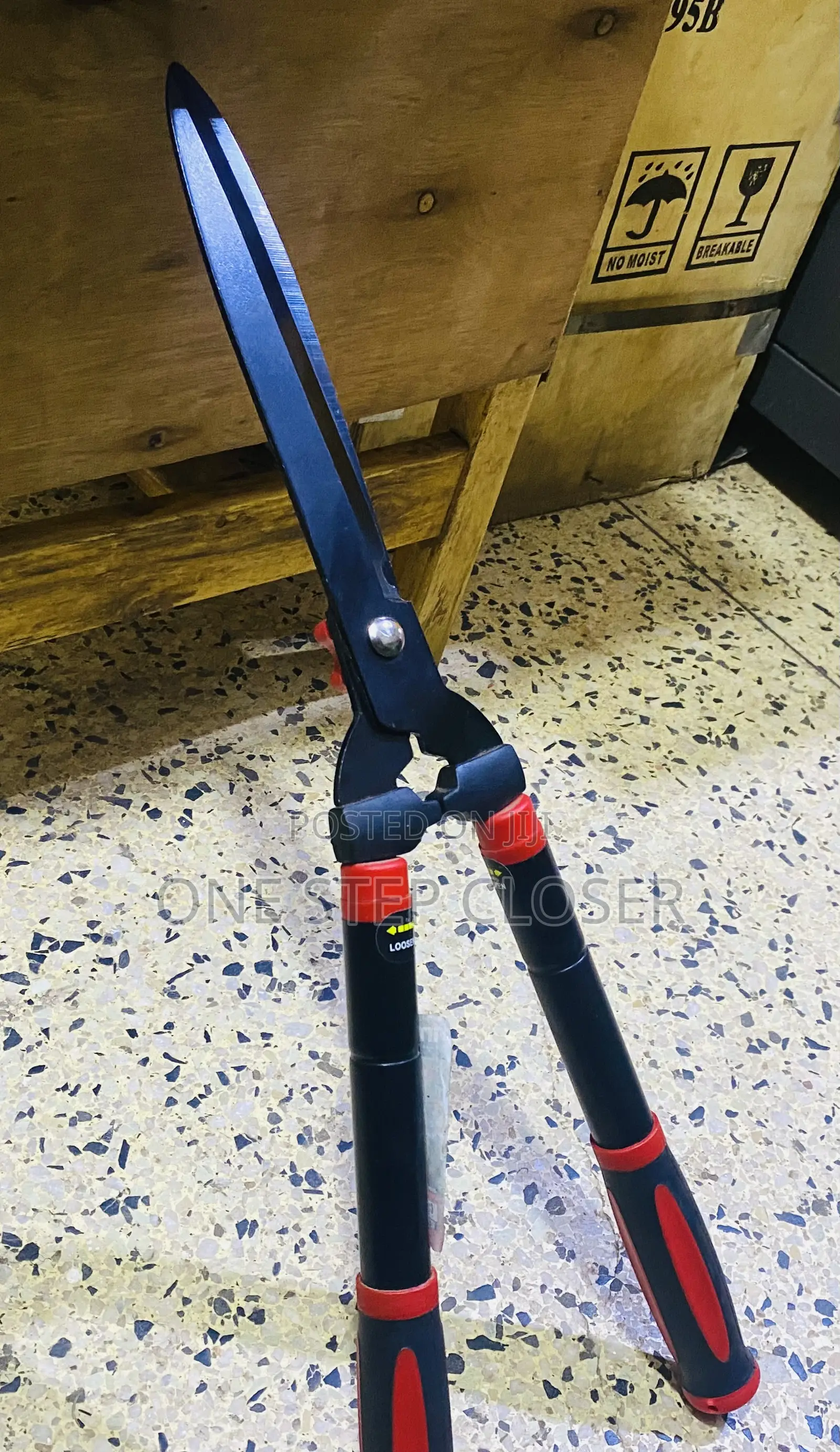 Hedge Shears