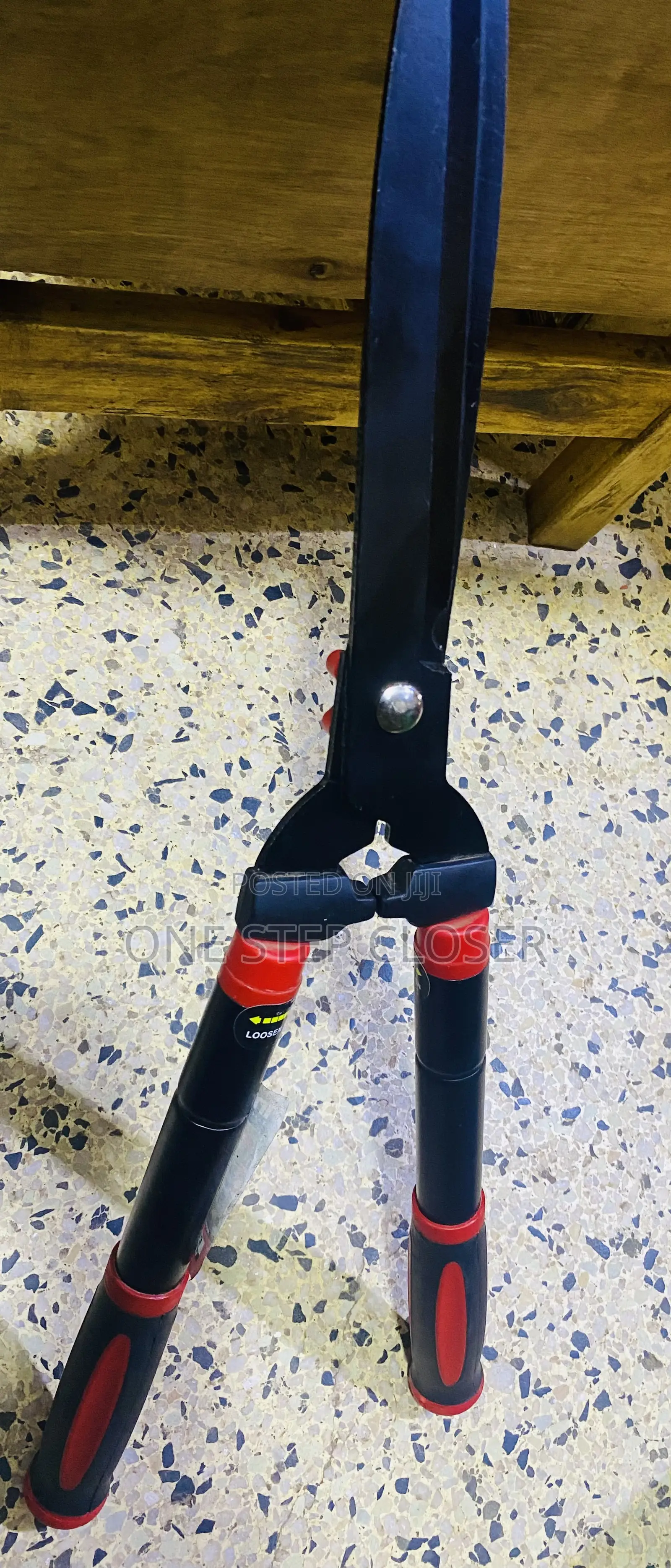 Hedge Shears