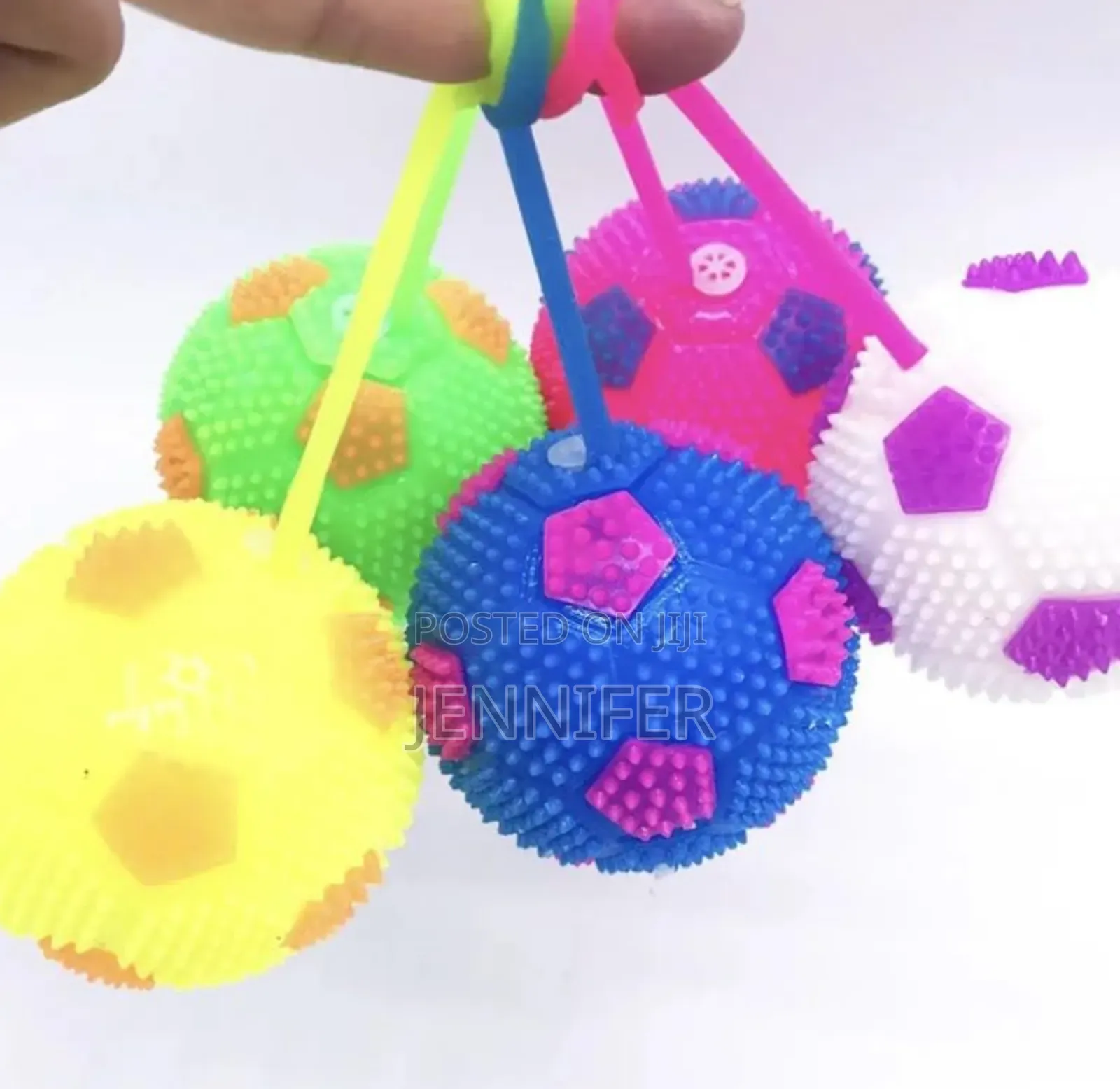 8 PCS of Colour Full Lightning Cat/ Puppy Playing Ball