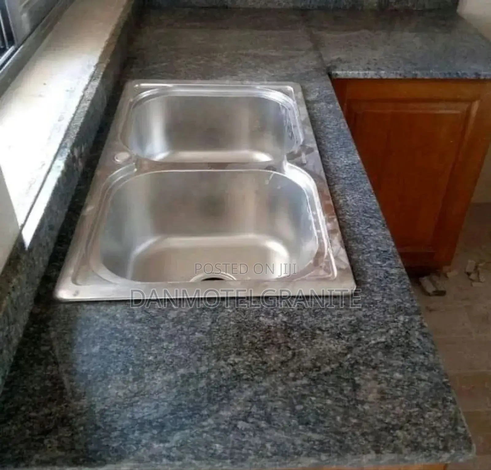 Wevy Grey Granite