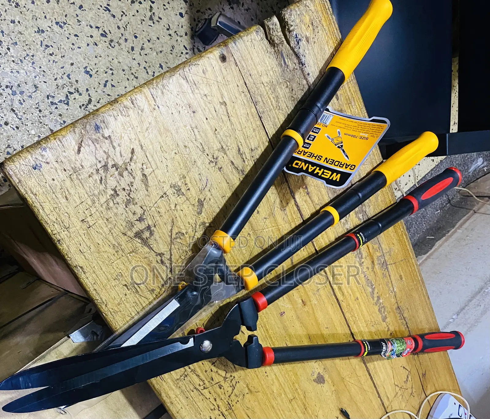 Edge Shear Cutters / Blads for Cutting Flowers in Compound