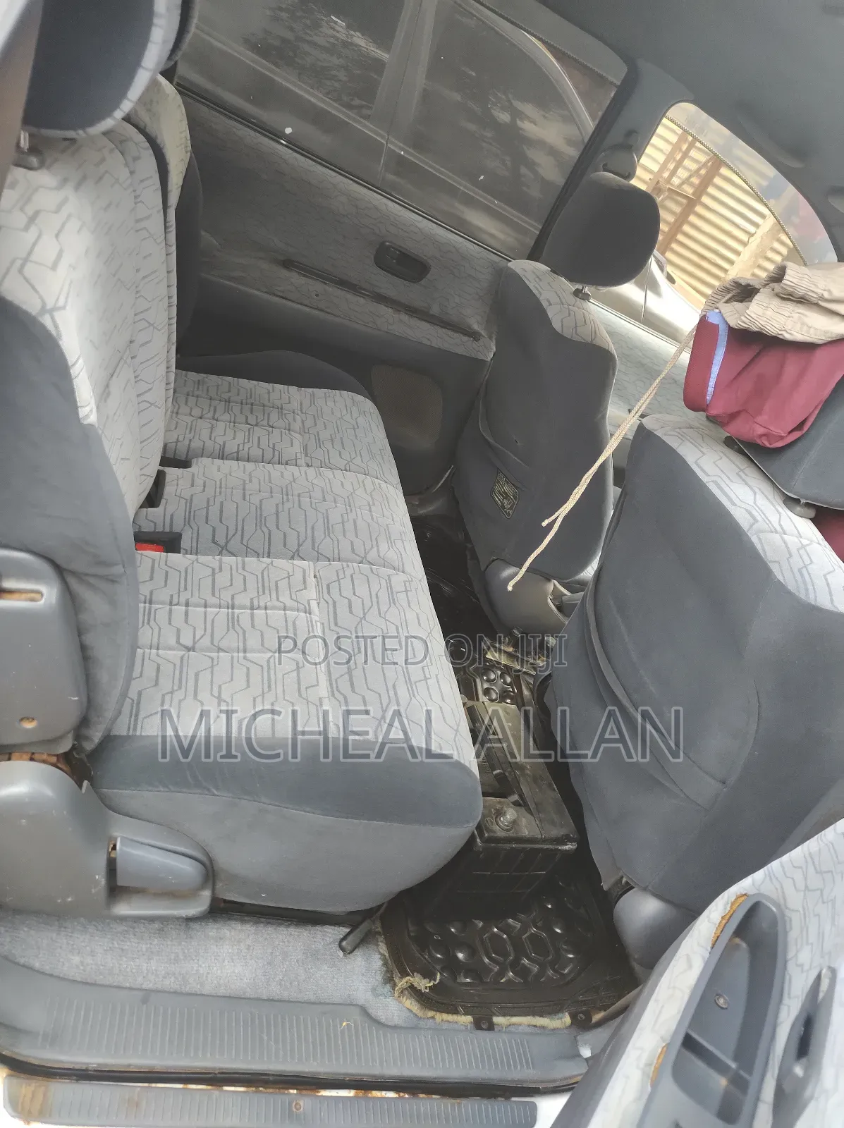 Toyota Ipsum 2001 White