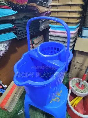 Plastic Mopping Buckets Plastic Mopping Buckets 10litres