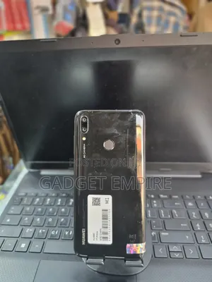 Photo - Huawei Y7 Prime 32 GB Gray