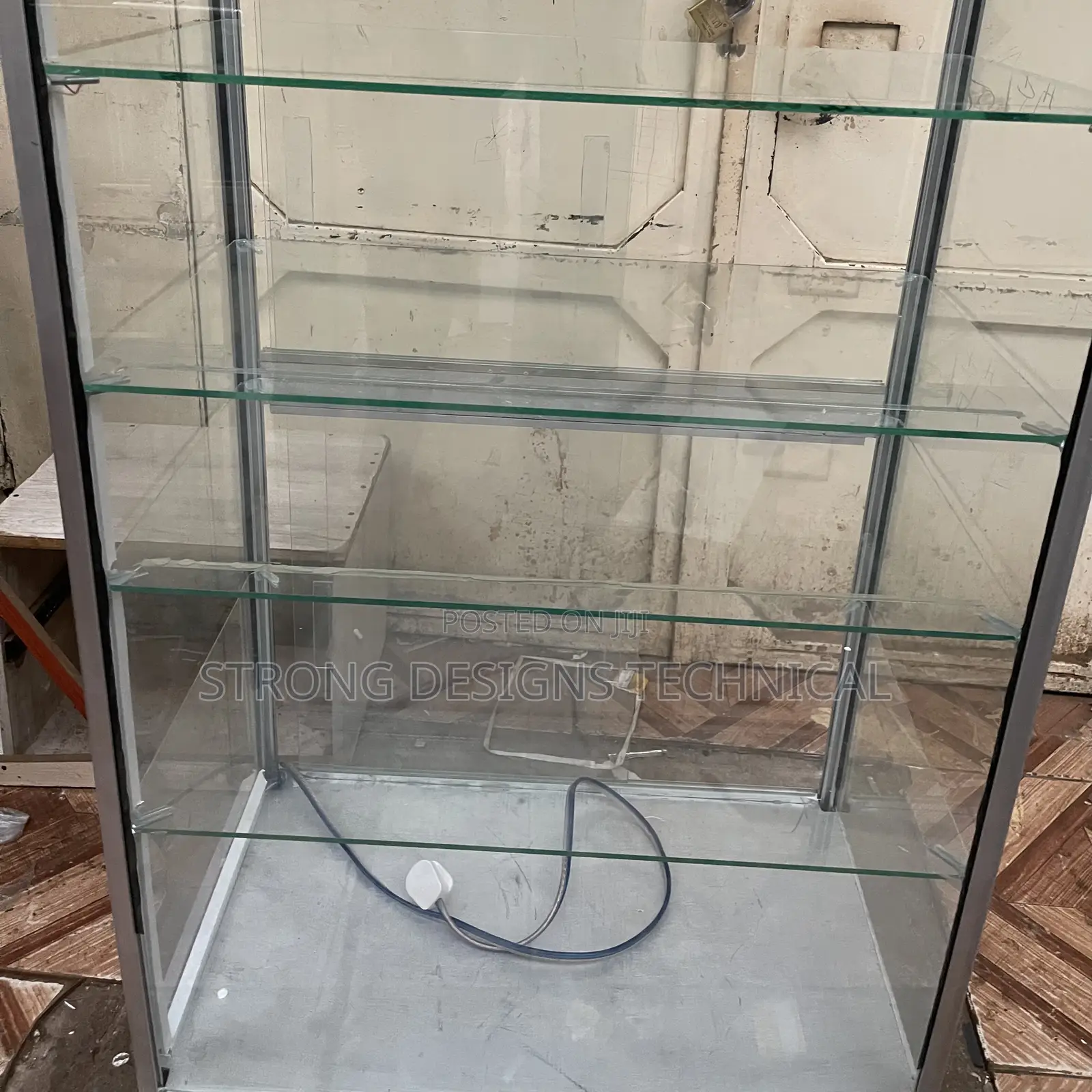 Glass Showcase/ Display Counter for Phones/Cosmetics,Watches