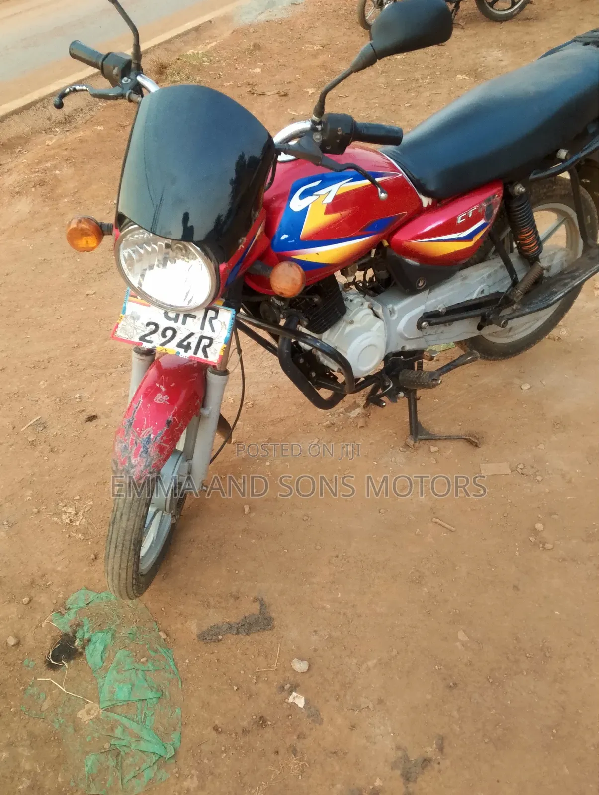Bajaj Boxer 125 2022 Red