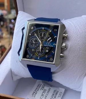 Matturi Quality Luxury Men Rubber Strap Wristwatch,