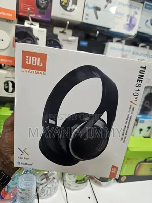 Photo - JBL Tune 810 Bt