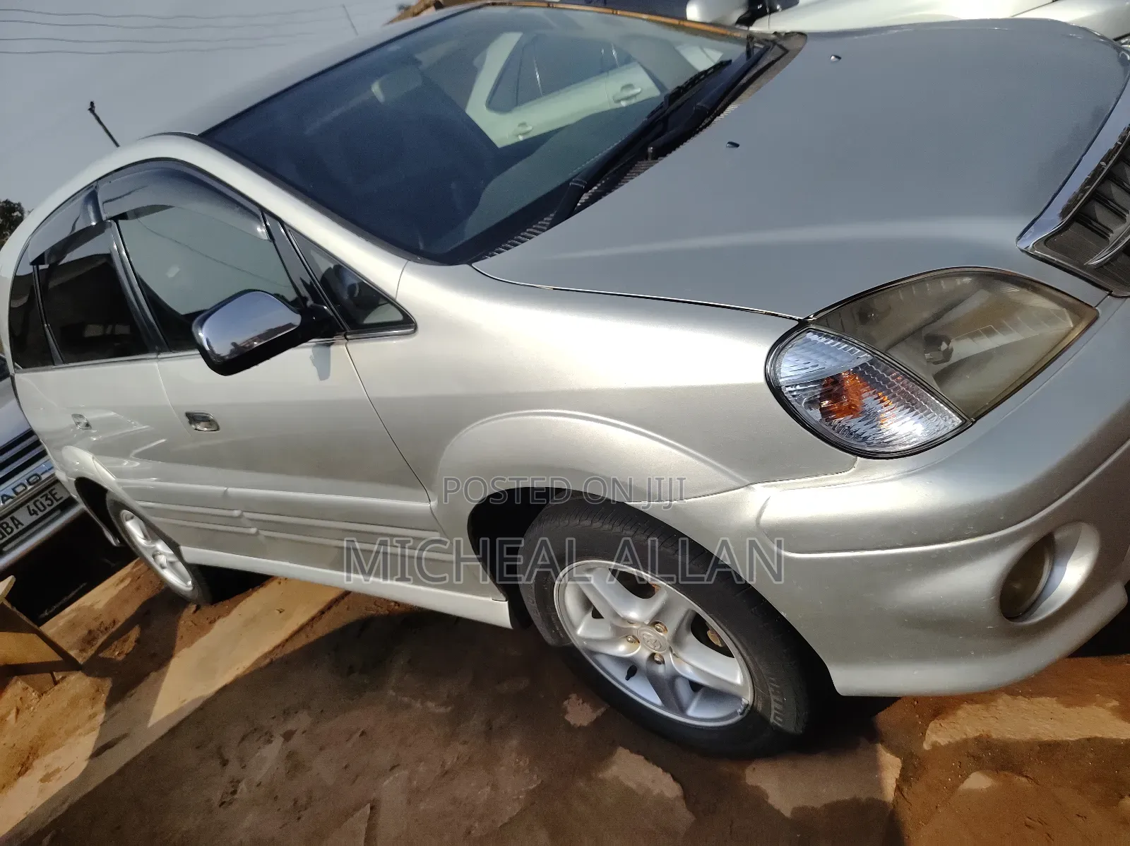 Toyota Nadia 2002 Silver