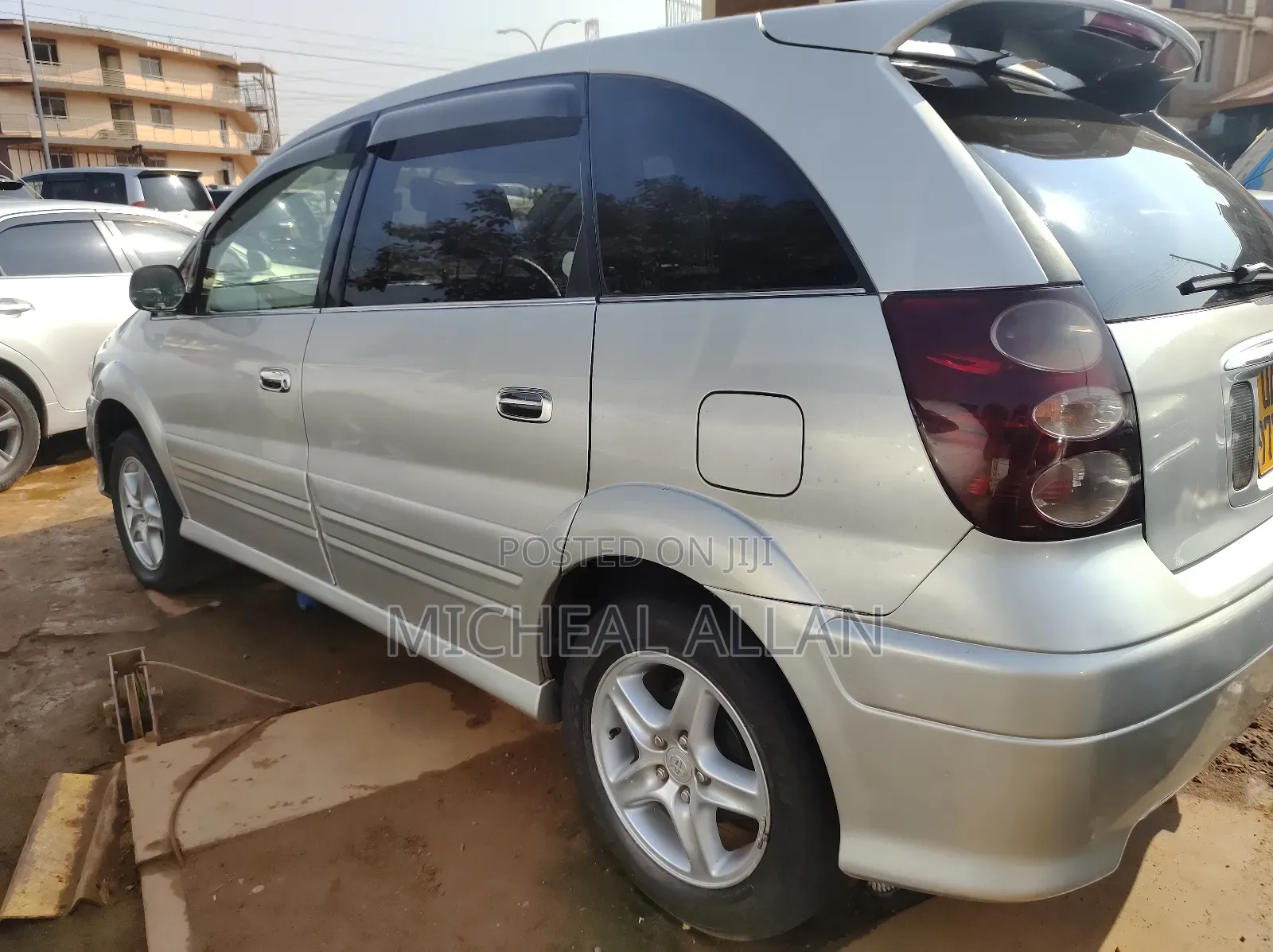 Toyota Nadia 2002 Silver