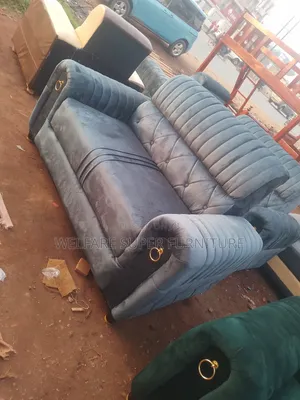 Corporate 5 Seater Grew in Colour