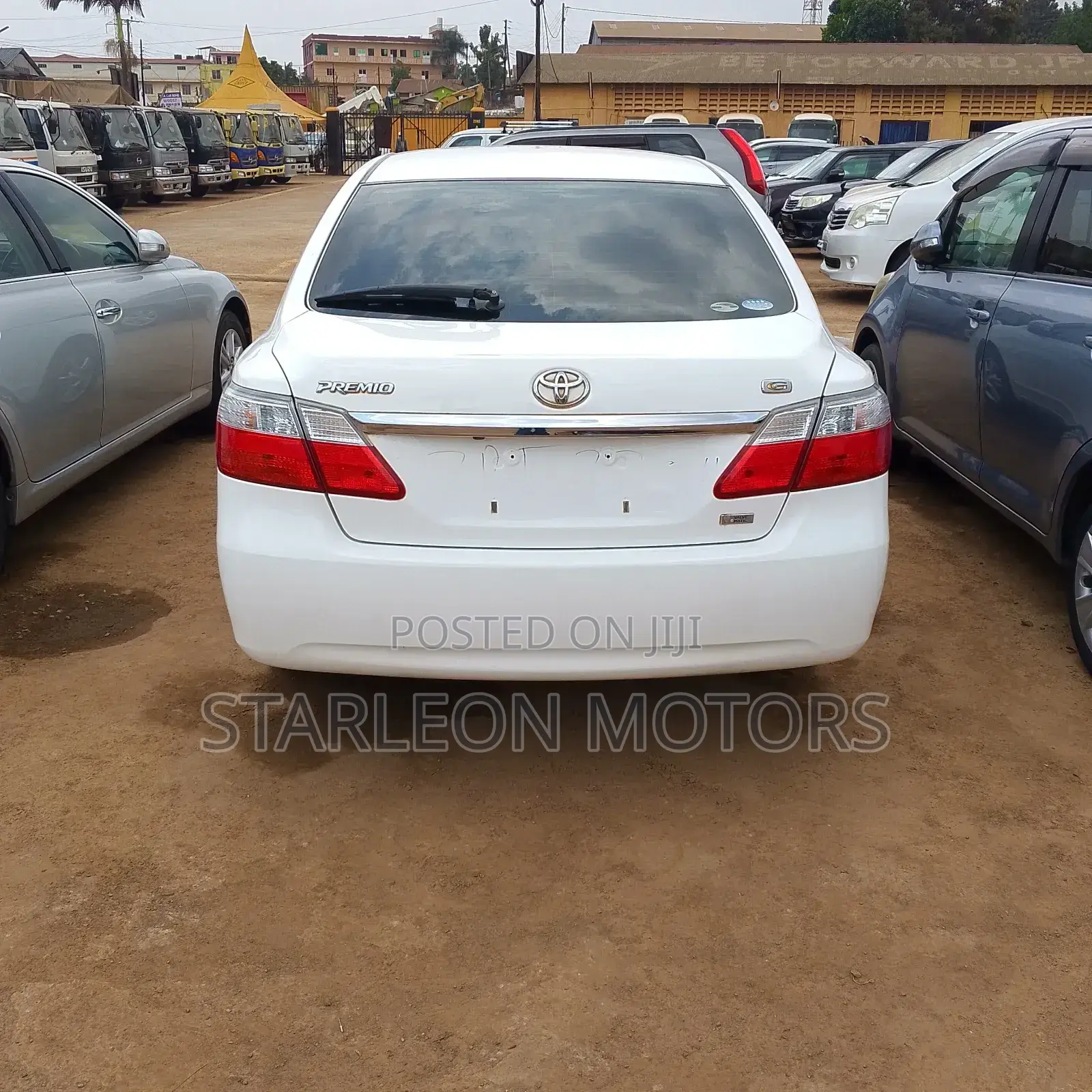 Toyota Premio 2010 White