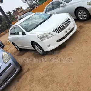 Toyota Premio 2010 White