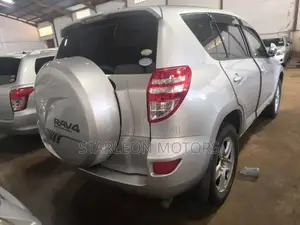 Toyota RAV4 2.5 4x4 2010 Silver