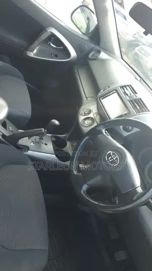 Toyota RAV4 2.0 4x4 2007 White