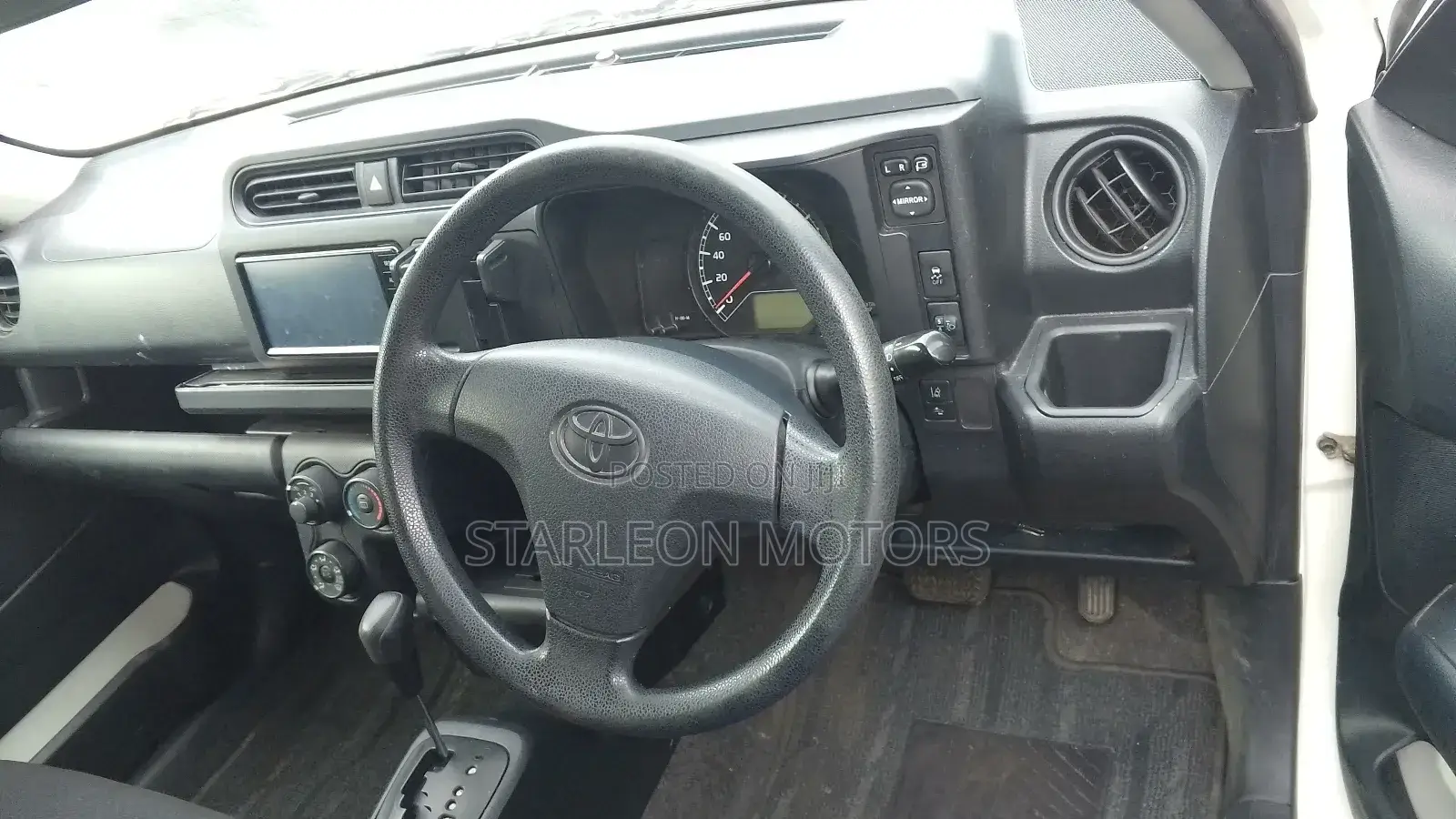 Toyota Probox 1.3 DX 2WD 2015 Black