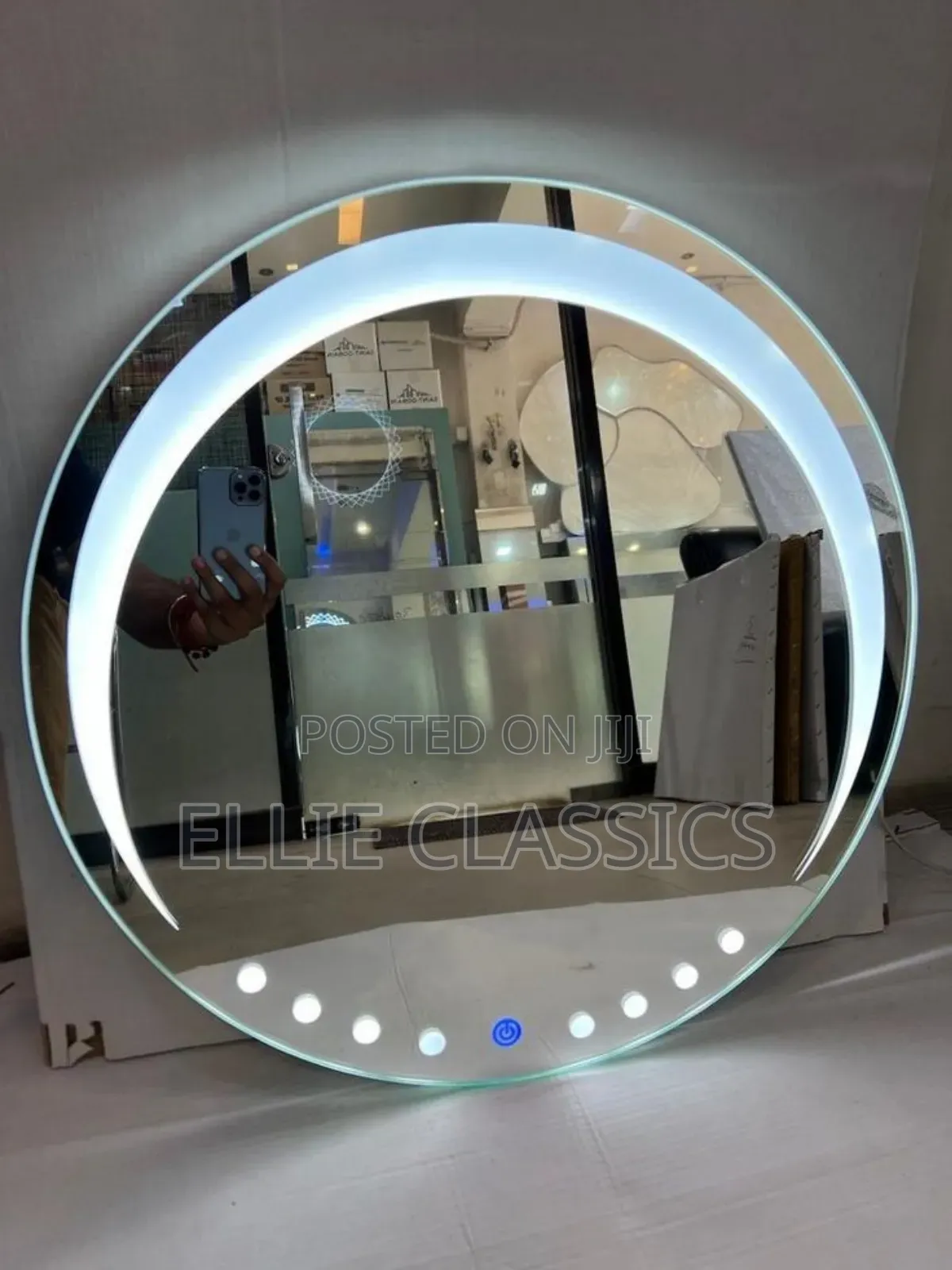 Round Mirrors