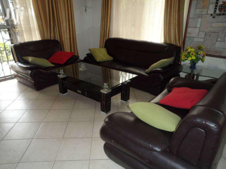 Furnished 3bdrm Apartment in Makindye for rent