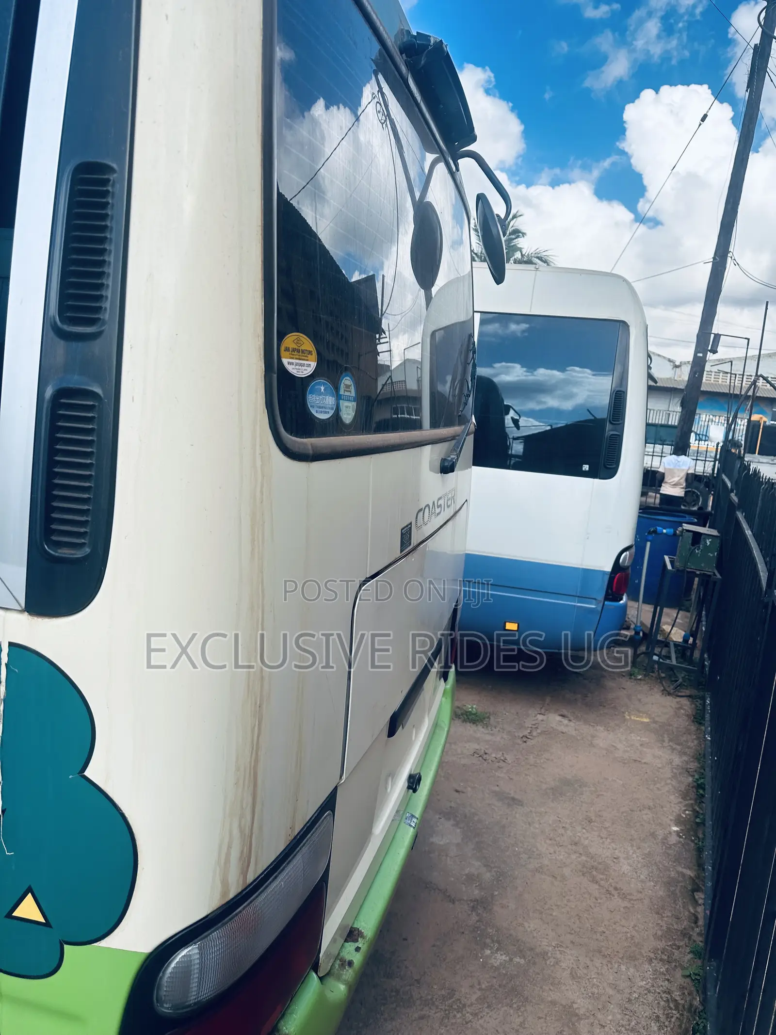 Toyota Coaster 2010 Green