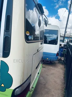 Toyota Coaster 2010 Green