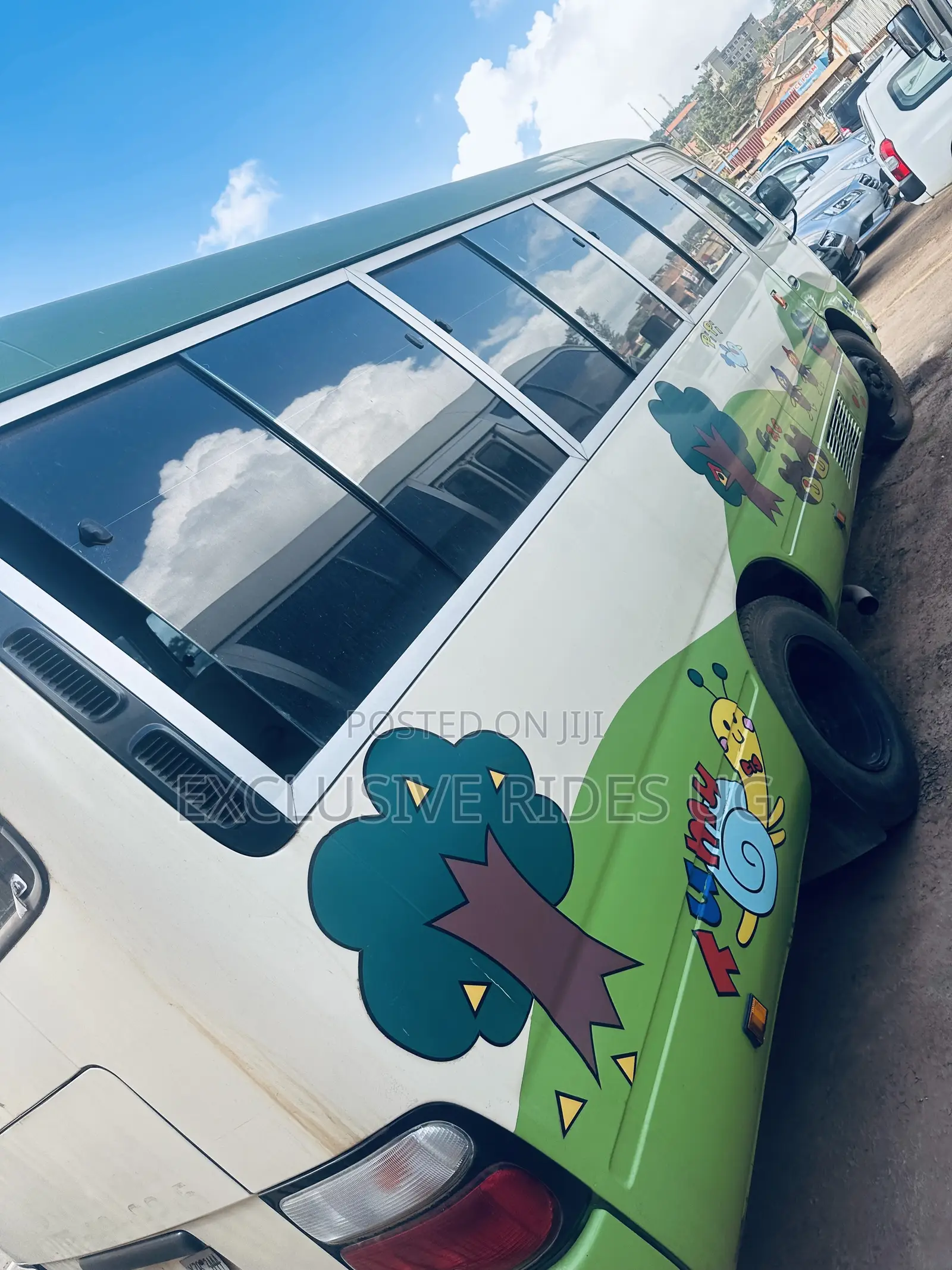 Toyota Coaster 2010 Green