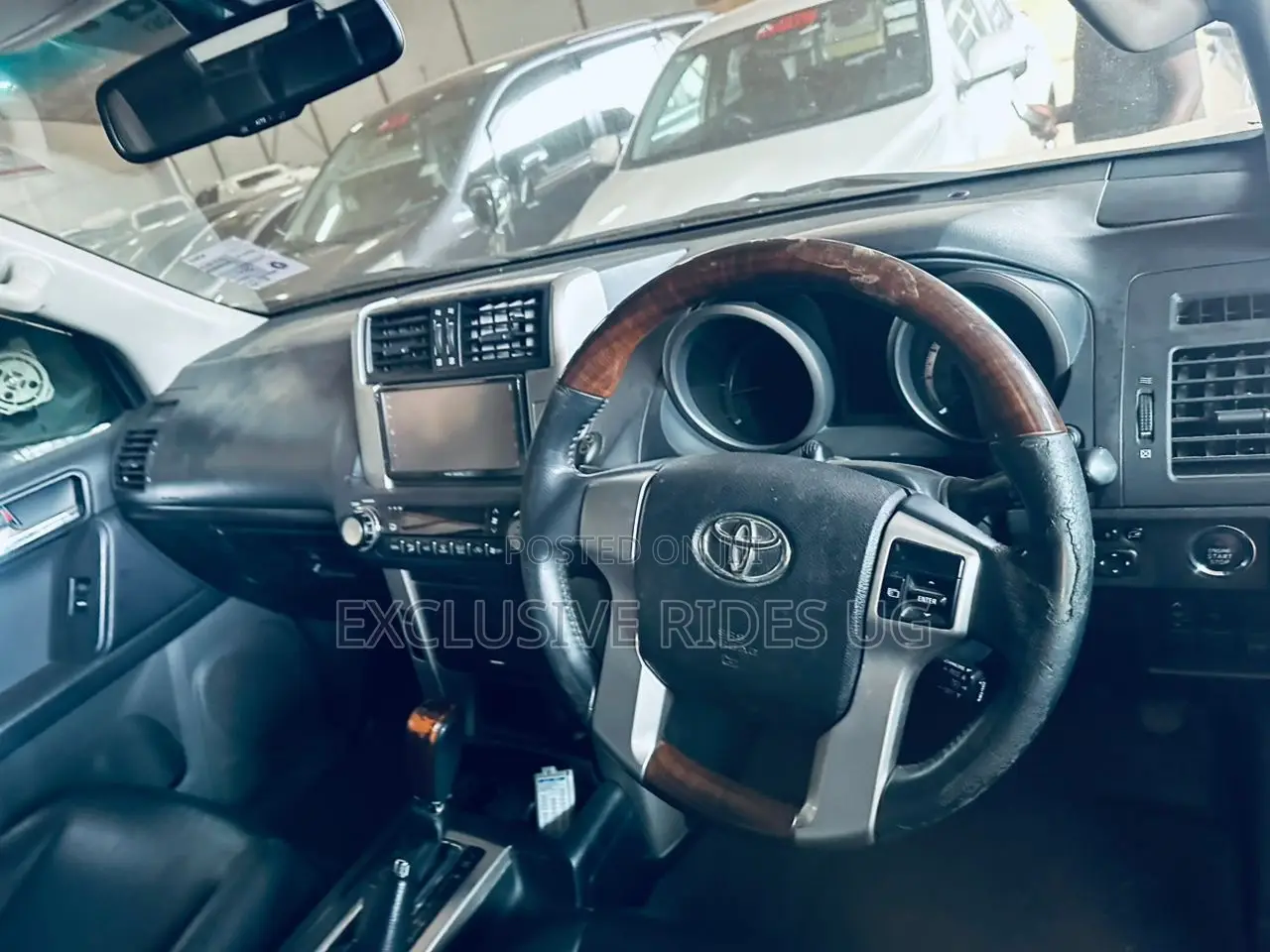 Toyota Land Cruiser Prado 2.7 i 2012 Black