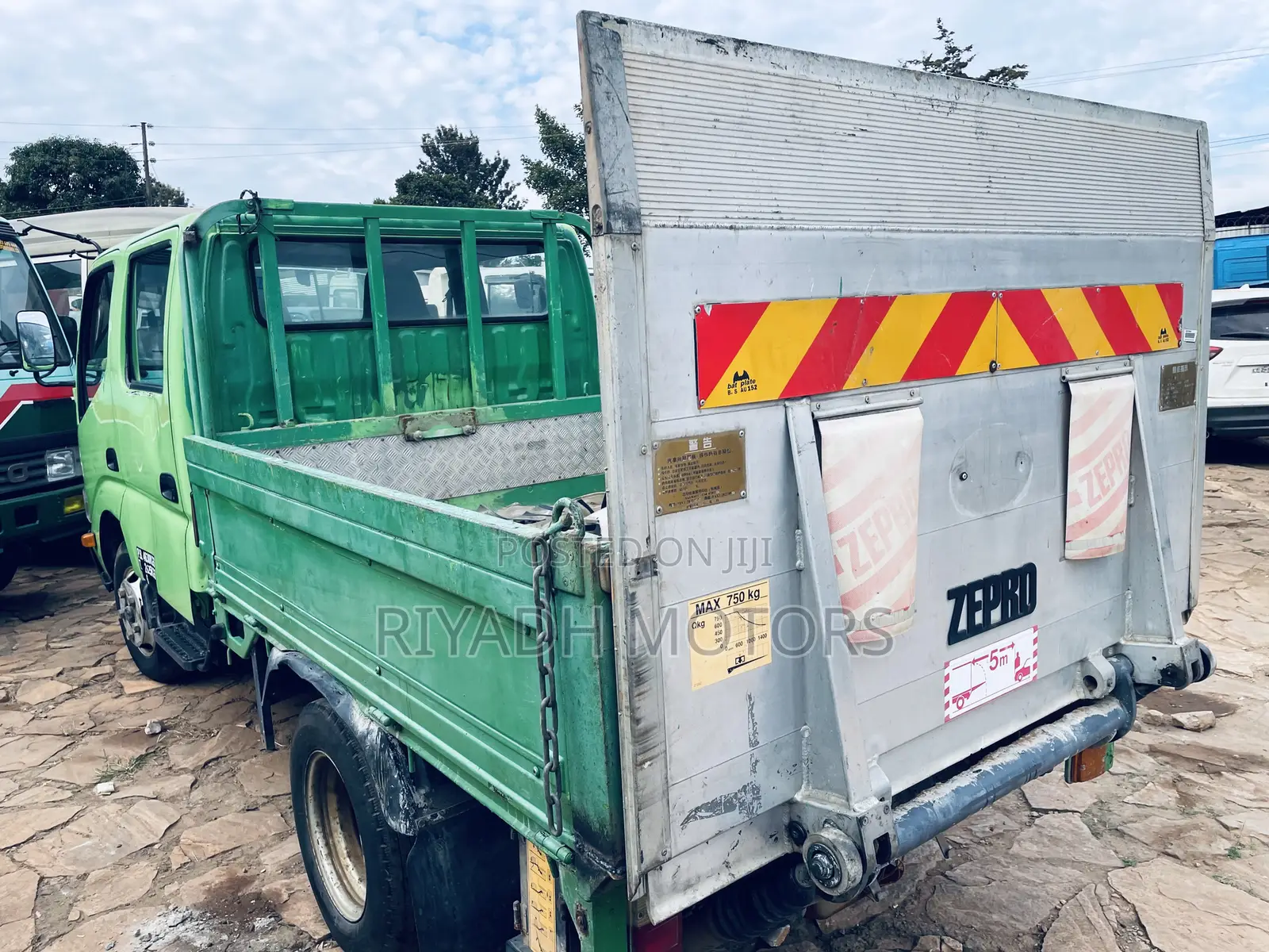Hino Double Cabin Trucks