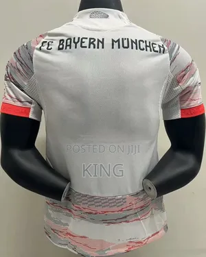 Bayern Munich 2025/26 Away Jersey