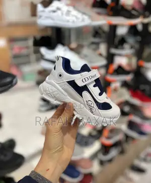 Photo - Classic Kid’S Dior Light Children’S Sneakers