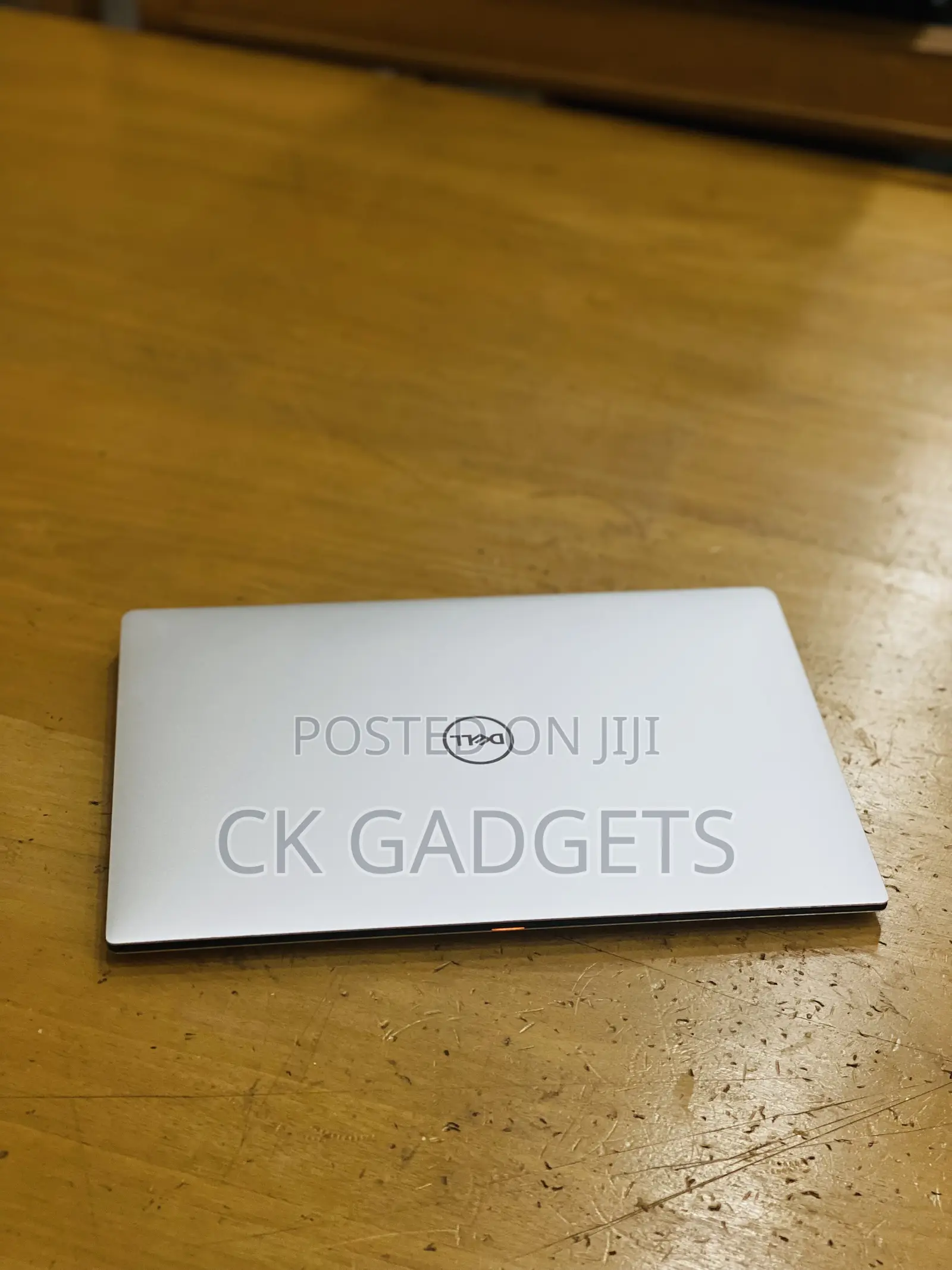 New Laptop Dell XPS 13 7390 16GB Intel Core I7 SSD 256GB
