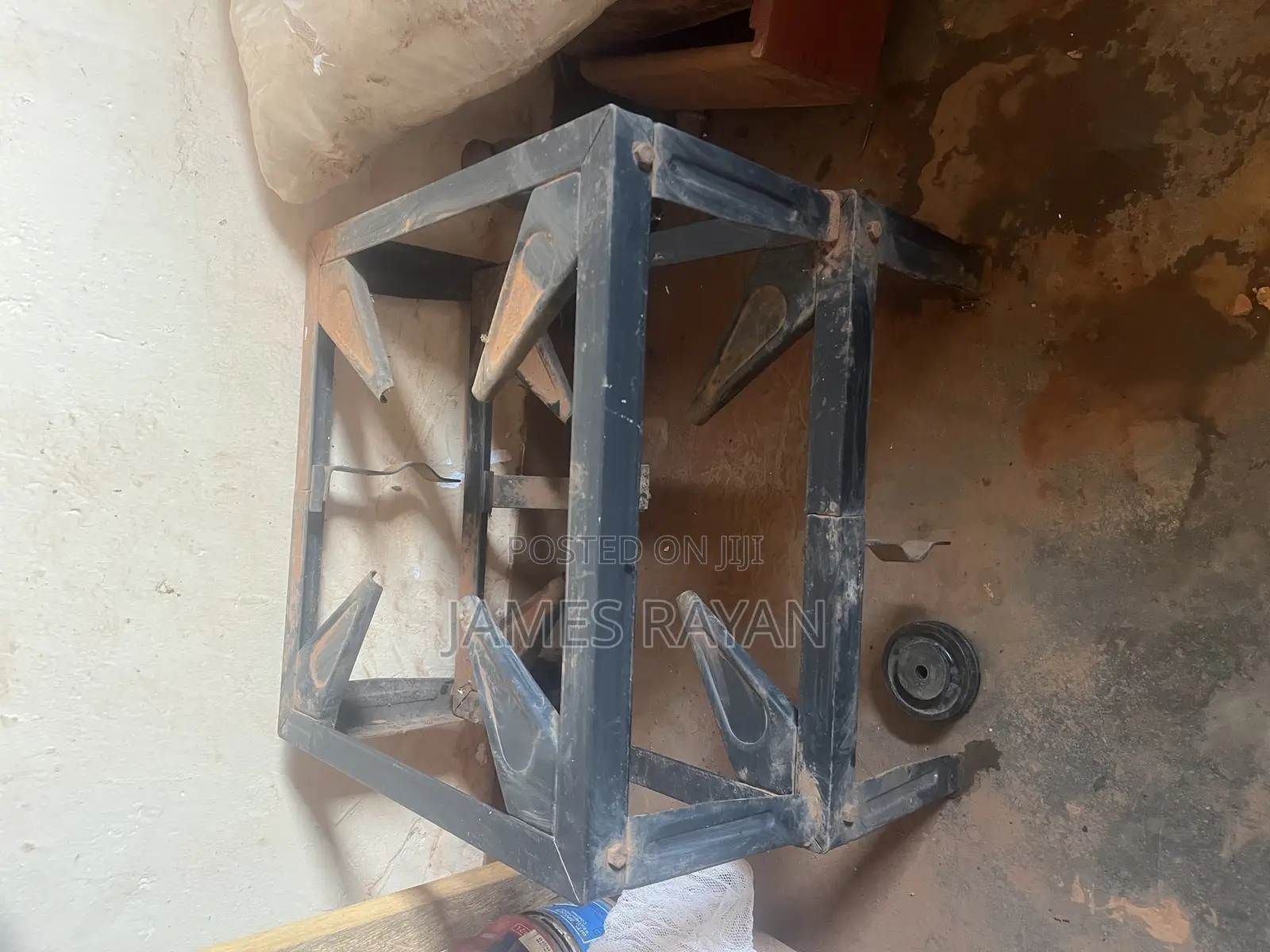 Gas Cylinder Stands