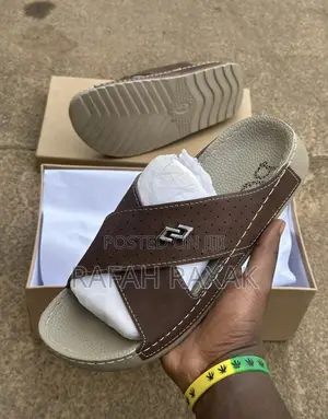 Men’S Classic Coffee Brown Polox Cross Sandals