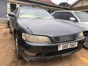Photo - Toyota Mark II 1999 Black