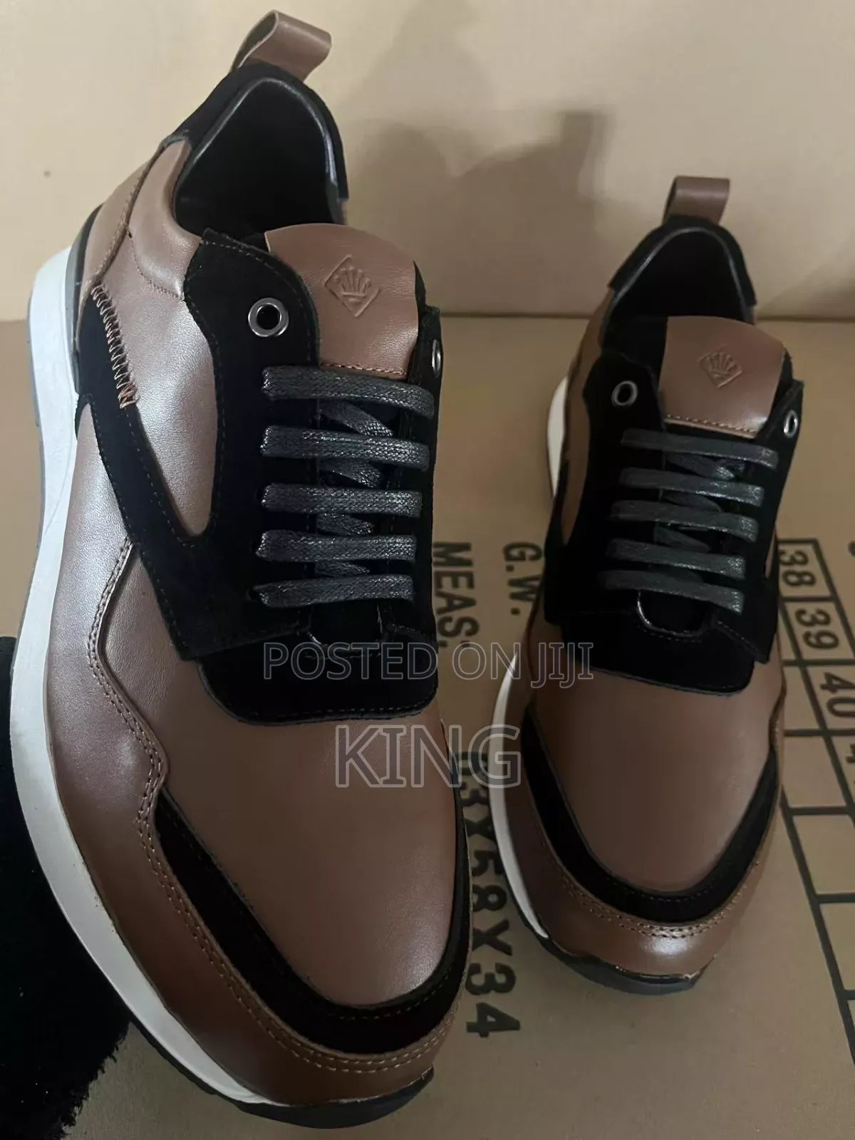 Genuine Leather Sneakers.