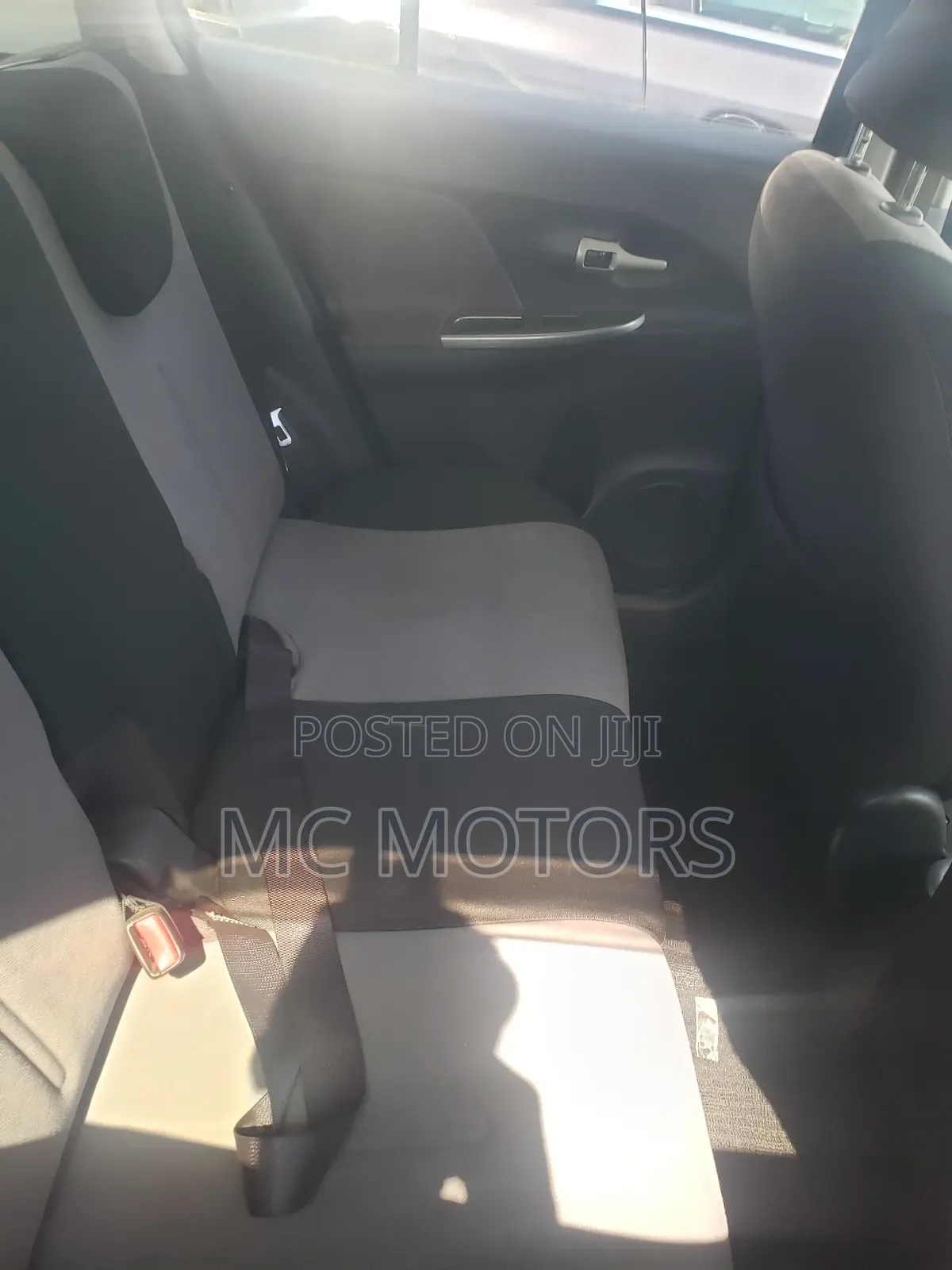Toyota IST 2011 Gray